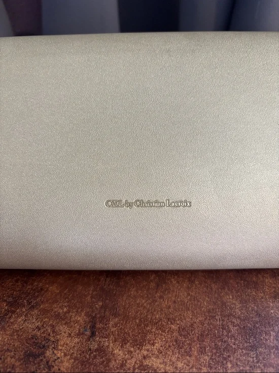 Christian LaCroix Madison Clutch with Detachable Chain - Picture 4 of 10